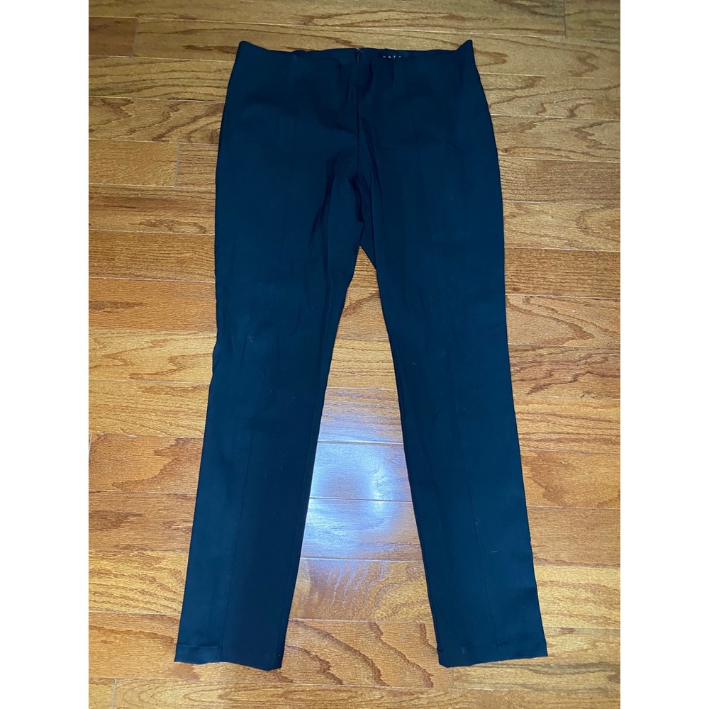 Hatch Black Straight Leg Dress Pants Size 31" Waist‎